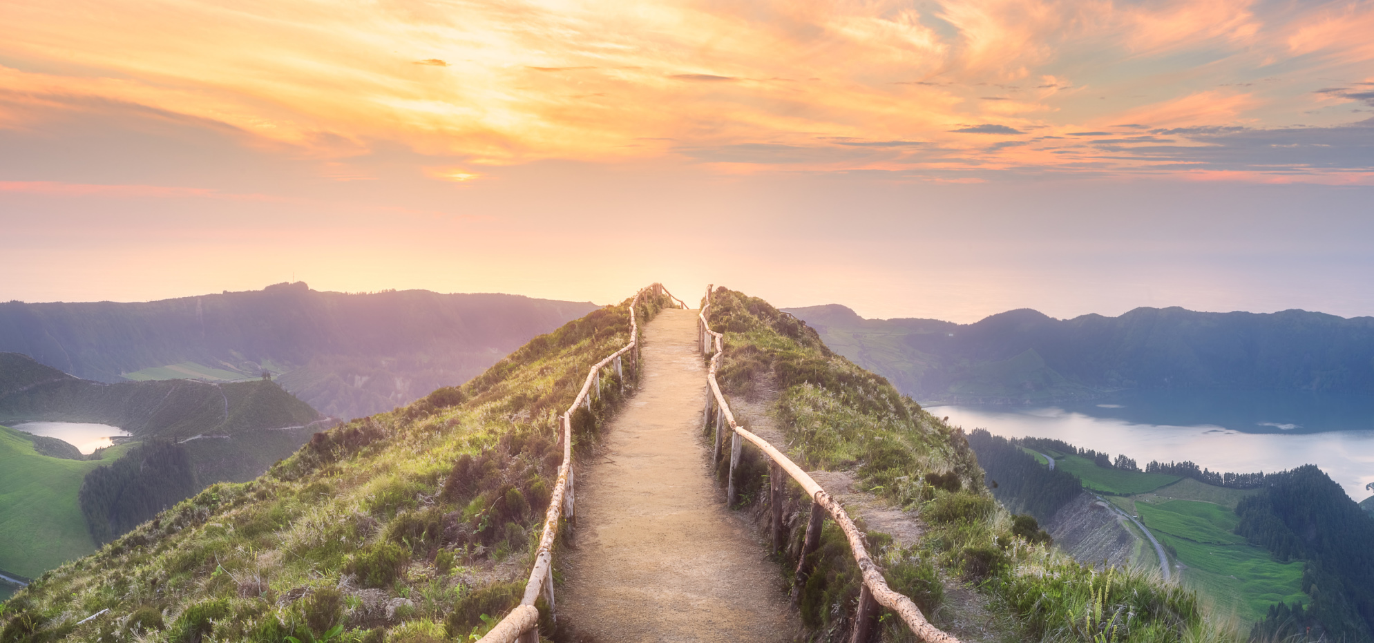 Intentional Society: On connection and commitment and community